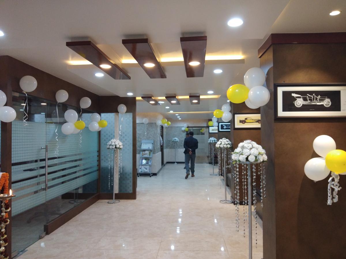 Hotel Welkin Residency Tezpur Buitenkant foto