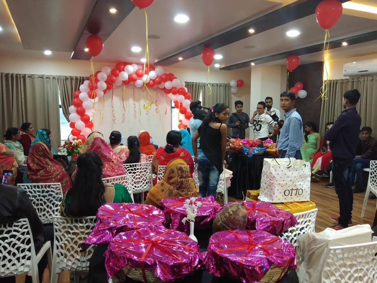Hotel Welkin Residency Tezpur Buitenkant foto