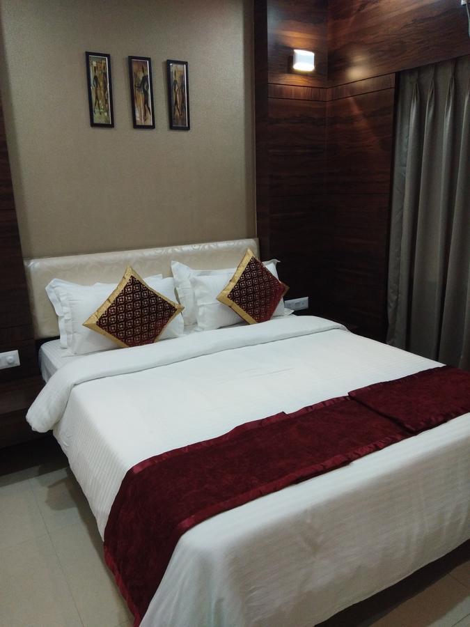 Hotel Welkin Residency Tezpur Buitenkant foto