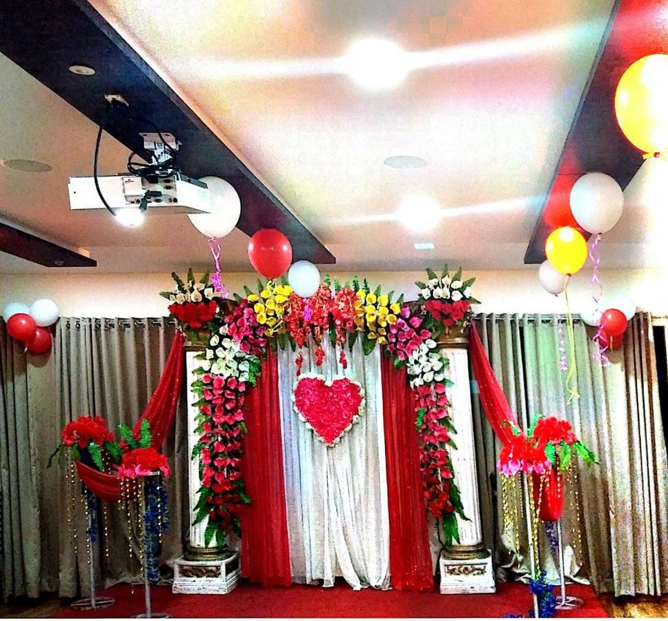 Hotel Welkin Residency Tezpur Buitenkant foto